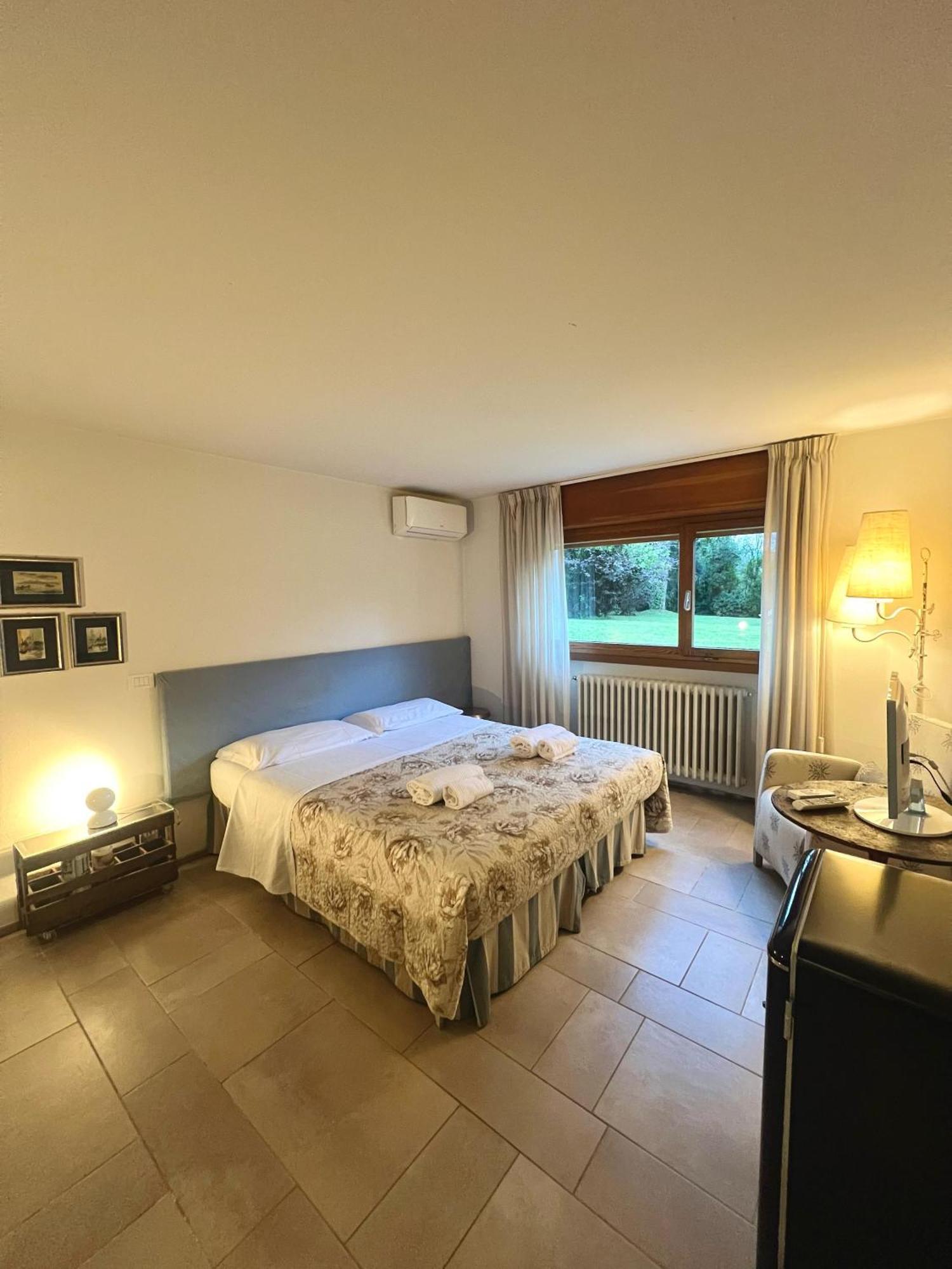 Welcome Traveller Leda Garda (Verona)